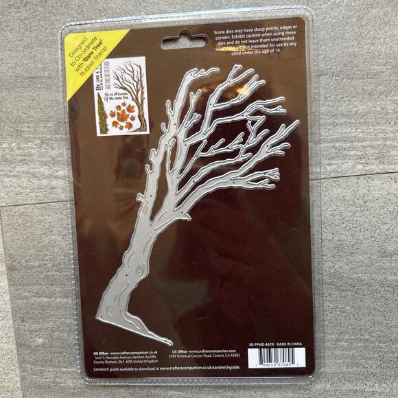 Bare Tree - Sheena by Sheena Douglass - Metal Die Set - NEW - Picture 2 of 2